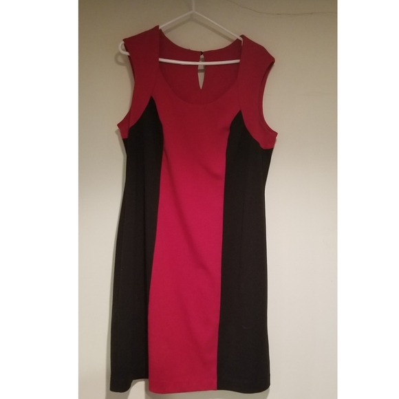 Red and Black dress - Picture 2 of 3
